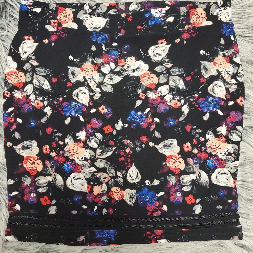 Torrid floral print pencil skirt with mesh detail